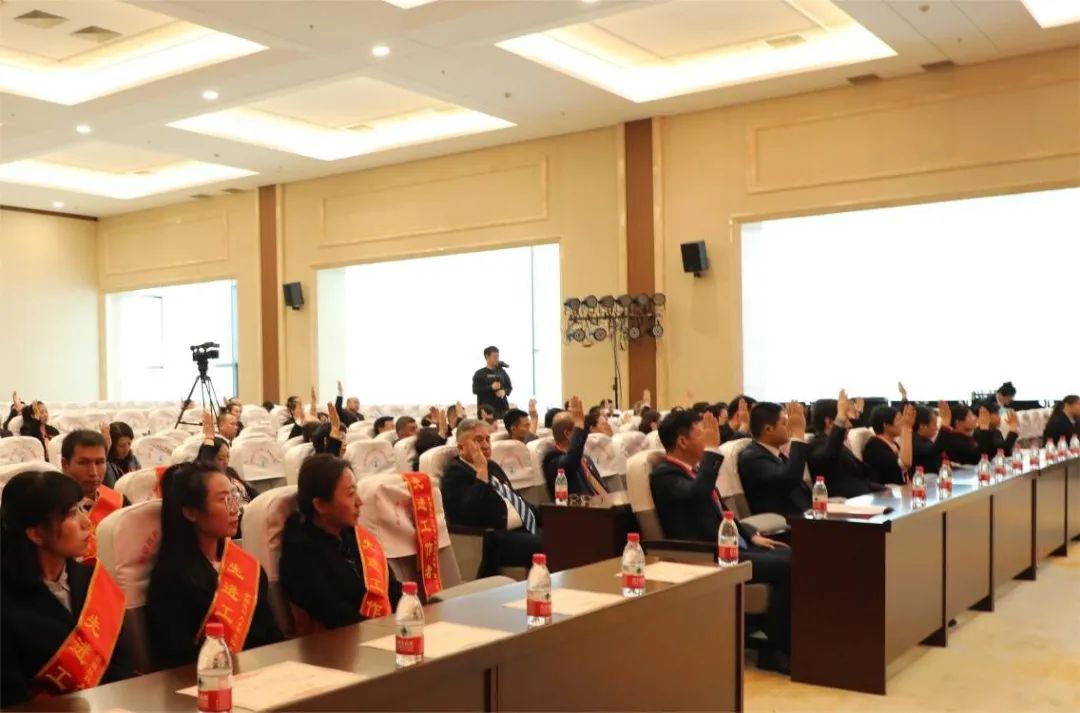 新疆医科大学第七附属医院(第七临床医学院)顺利召开一届三次职工代表大会 新疆医科大学第七附属医院(第七临床医学院)顺利召开一届三次职工代表大会