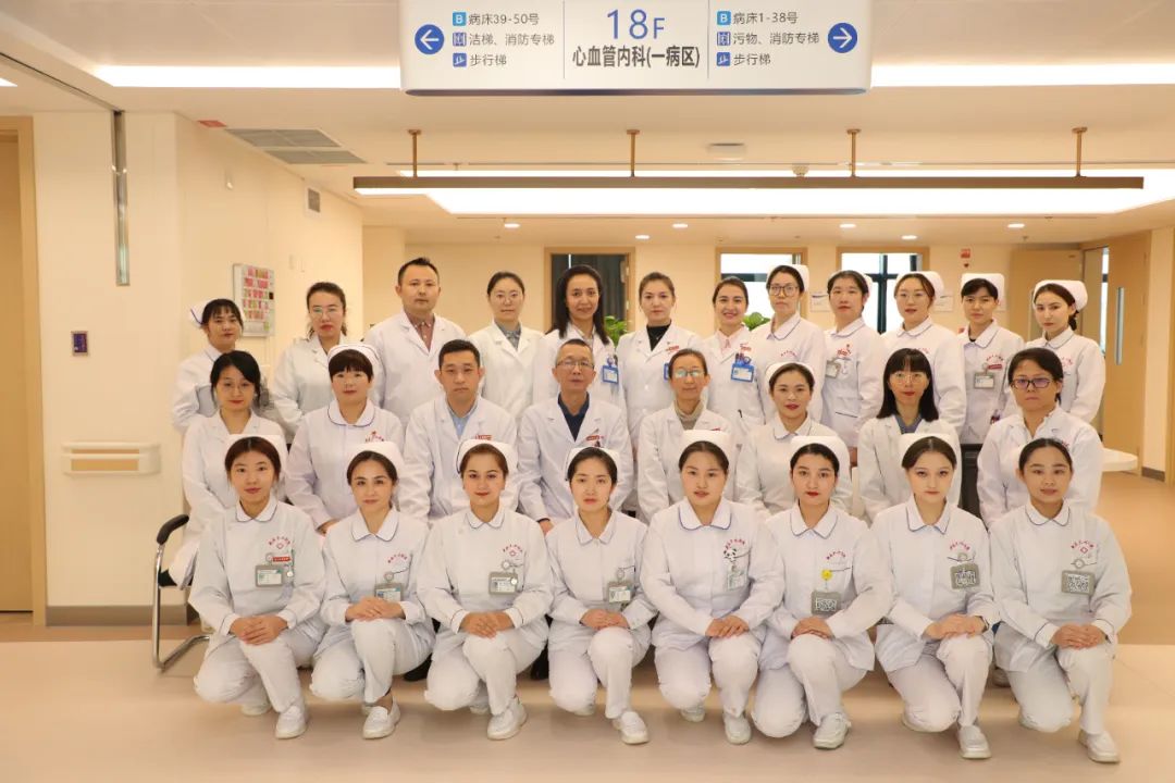 我院成功实施首例心脏再同步除颤器 (CRT-D) 的植入手术 我院成功实施首例心脏再同步除颤器 (CRT-D) 的植入手术